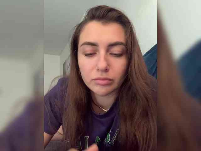 WILDGIRL webcam