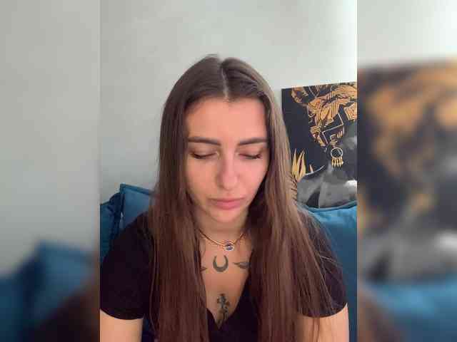 WILDGIRL webcam