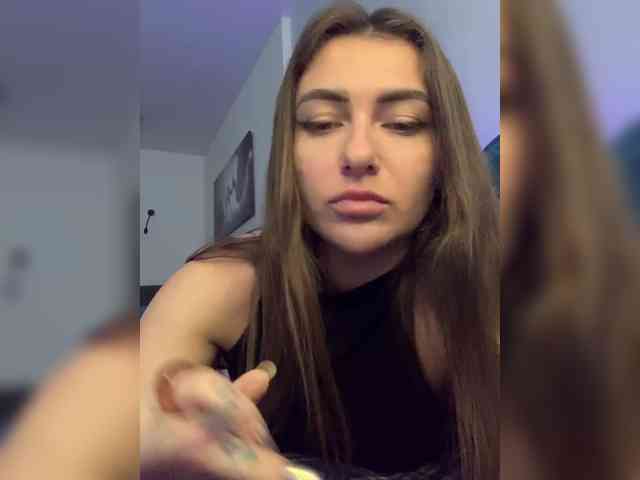 WILDGIRL webcam