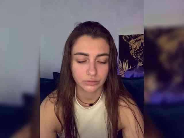 WILDGIRL webcam