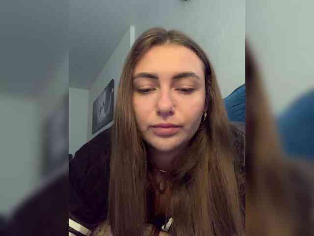 WILDGIRL webcam