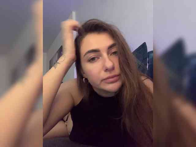 WILDGIRL Live Webcam on BongaCams