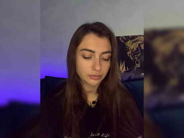 WILDGIRL webcam