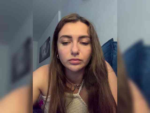 WILDGIRL webcam