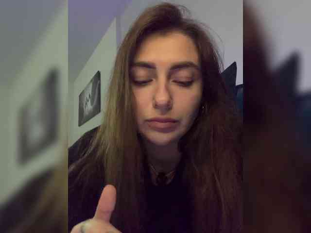 WILDGIRL webcam