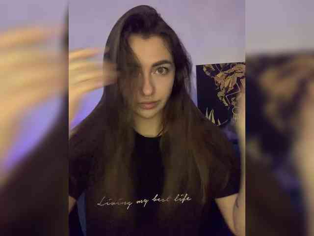 WILDGIRL webcam
