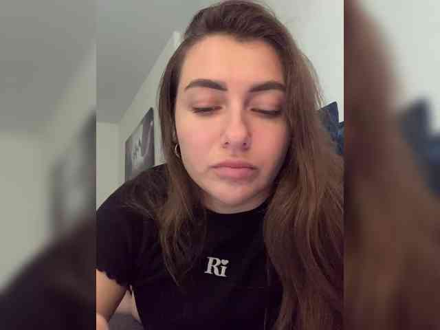 WILDGIRL webcam