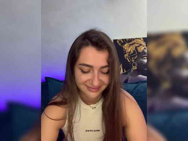 WILDGIRL webcam