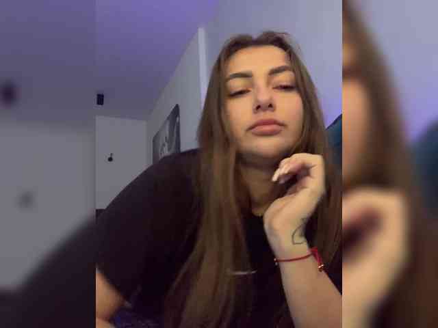WILDGIRL webcam