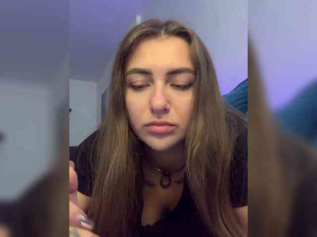 WILDGIRL webcam