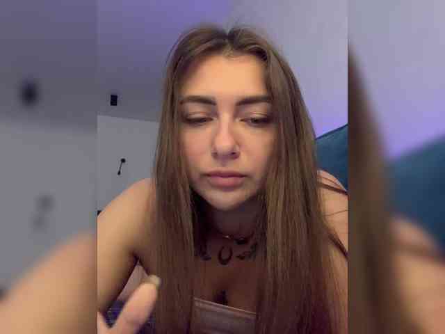WILDGIRL webcam