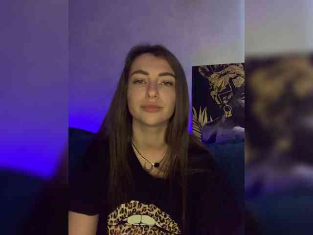 WILDGIRL webcam