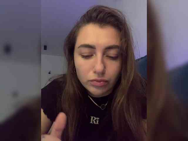 WILDGIRL webcam