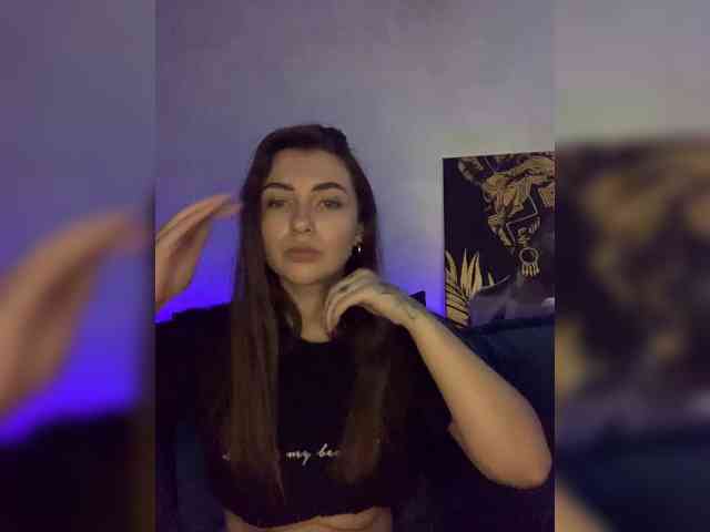 WILDGIRL webcam