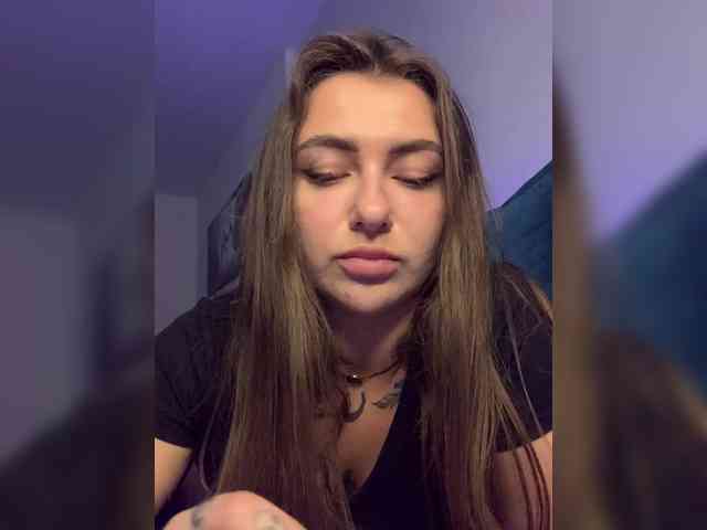 WILDGIRL webcam