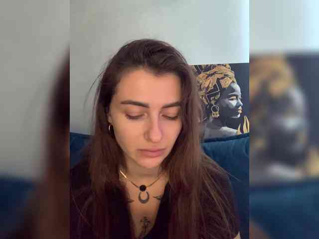 WILDGIRL webcam