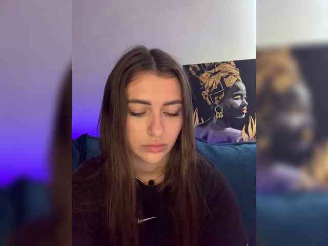 WILDGIRL webcam