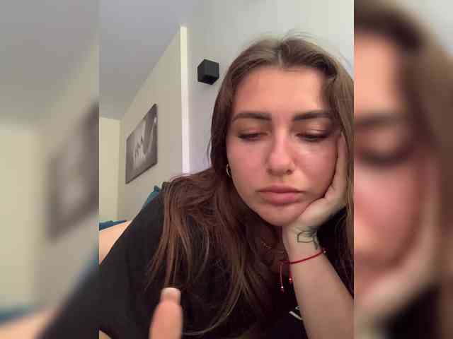 online live show WILDGIRL
