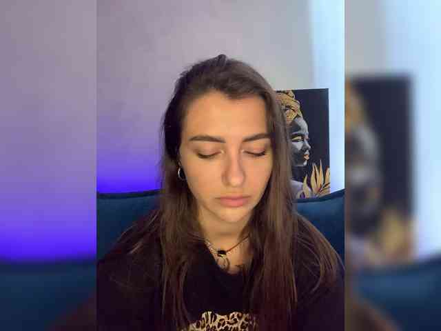 WILDGIRL webcam