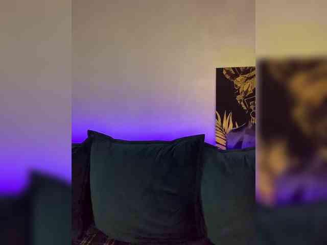 WILDGIRL webcam