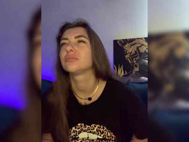 WILDGIRL webcam