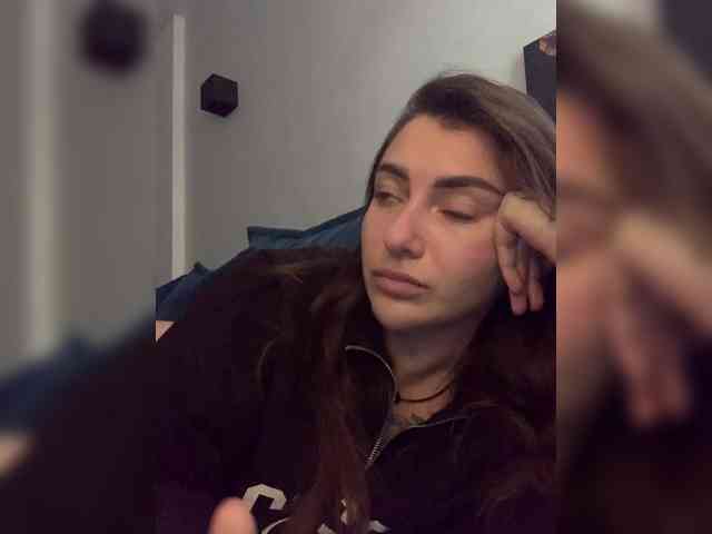 WILDGIRL webcam