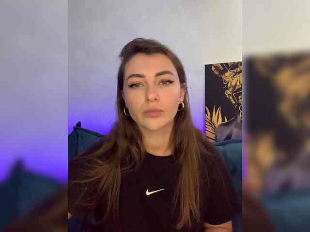 WILDGIRL webcam