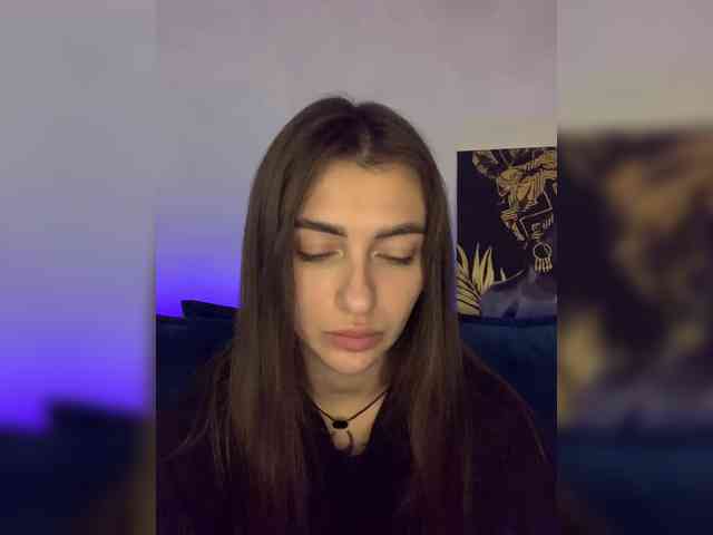 WILDGIRL webcam