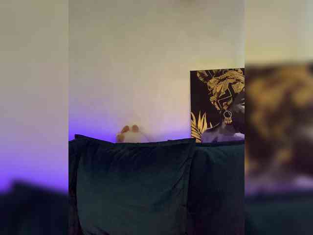 WILDGIRL webcam