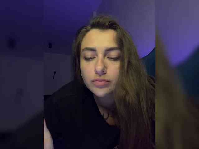 WILDGIRL webcam