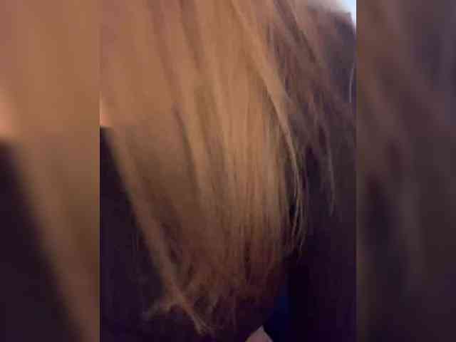WILDGIRL webcam