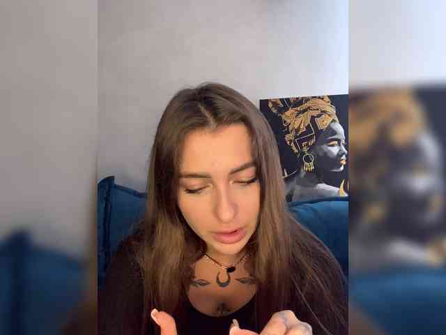 WILDGIRL webcam