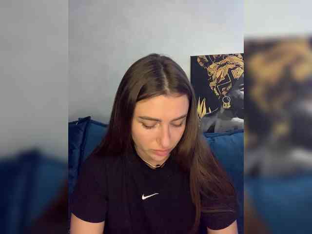 WILDGIRL webcam