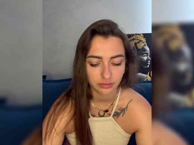 WILDGIRL webcam