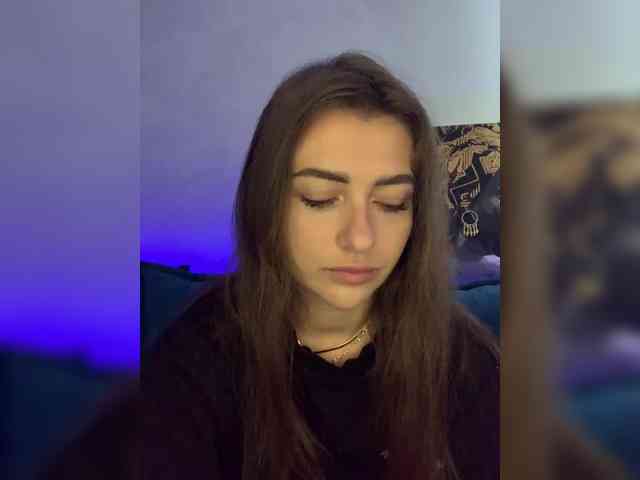 WILDGIRL webcam