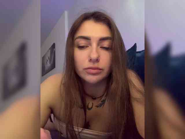 WILDGIRL webcam
