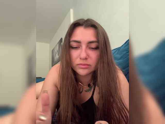 WILDGIRL webcam