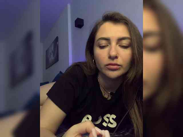 WILDGIRL webcam