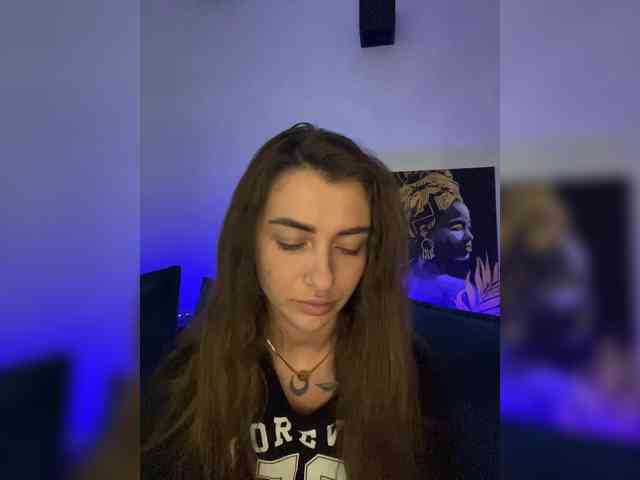 WILDGIRL Live Webcam on BongaCams