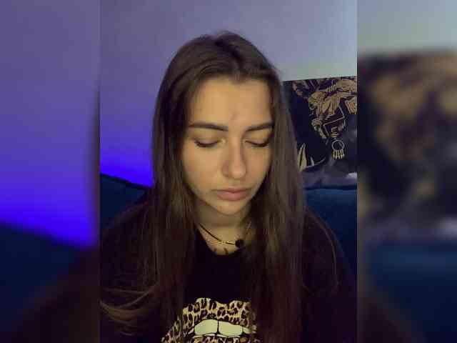 WILDGIRL webcam