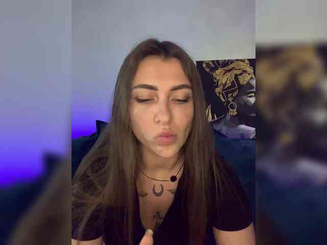 WILDGIRL webcam