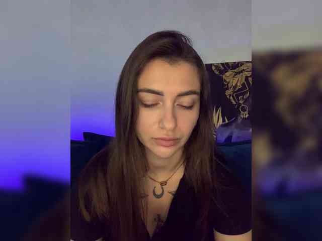 WILDGIRL webcam