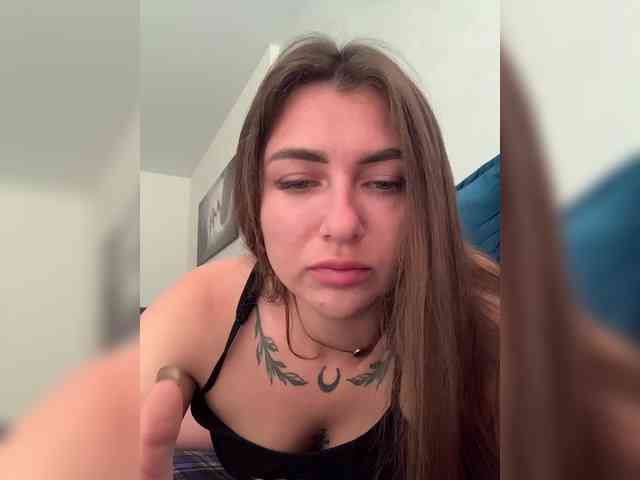 WILDGIRL webcam