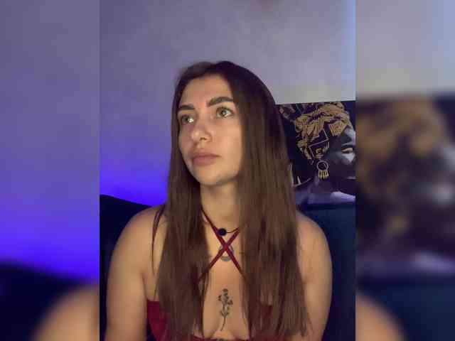 WILDGIRL webcam