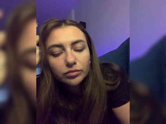 WILDGIRL webcam