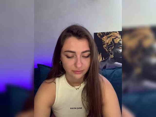 WILDGIRL webcam
