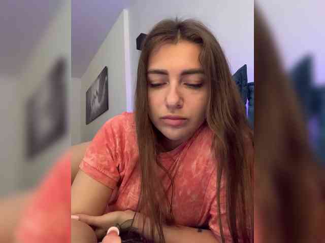 WILDGIRL webcam