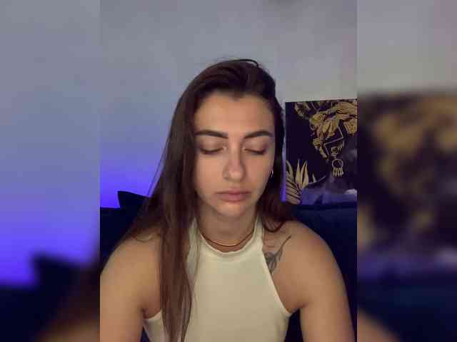 WILDGIRL webcam