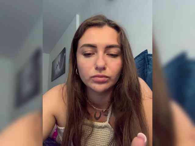 WILDGIRL webcam