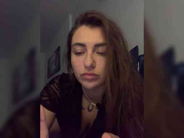 WILDGIRL webcam